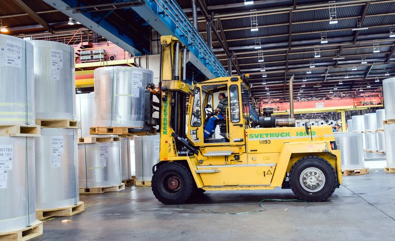 Verladung der fertigen Coils